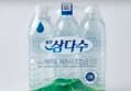 23%할인>제주 삼다수, 라벨 랜덤, 2L, 12병 (11,400원 / 배송 무료)