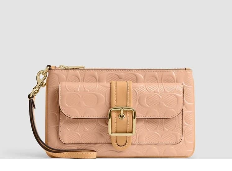 [Spo]ashton wristlet in signature leather