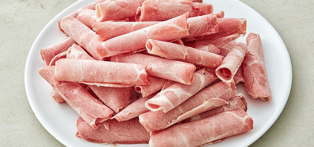 돌돌말이 대패 삼겹 1kg 9990원 (컬리무배) (9,990원)