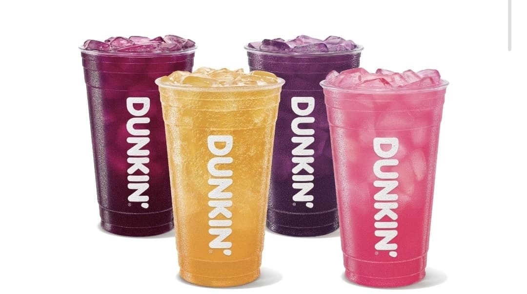 Dunkin' Donuts) 던킨 free medium Refreshers(방금 코드 뜸)