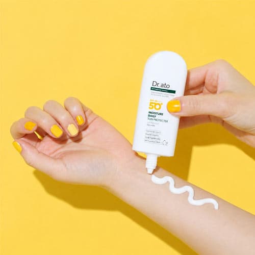 [올리브영 판매상품]닥터아토 수분 촉촉 데일리 선 프로텍터 50ml(SPF50+) (3,999원 / 무료배송)