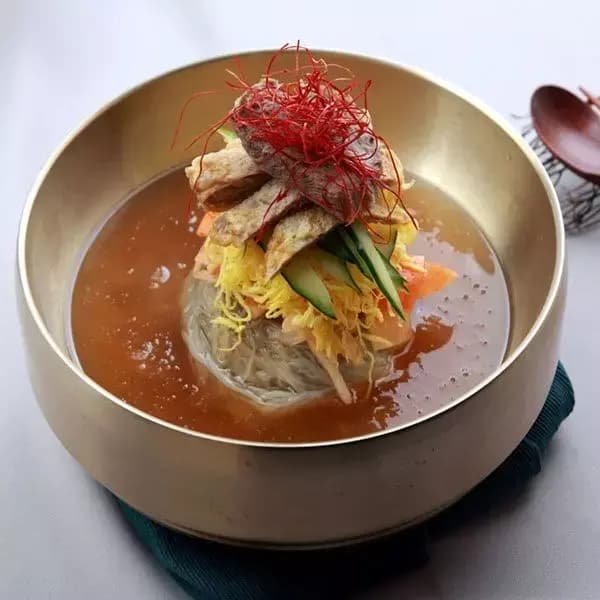 [네이버] 물/비빔/동치미냉면 10인분세트 (9,900원/무료) (무료배송)