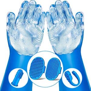 6-Pc Augwind Pet Grooming Kit w Gloves, Bath Brushes & Finger Toothbrushes ($9.97 / (약: 14,158원))