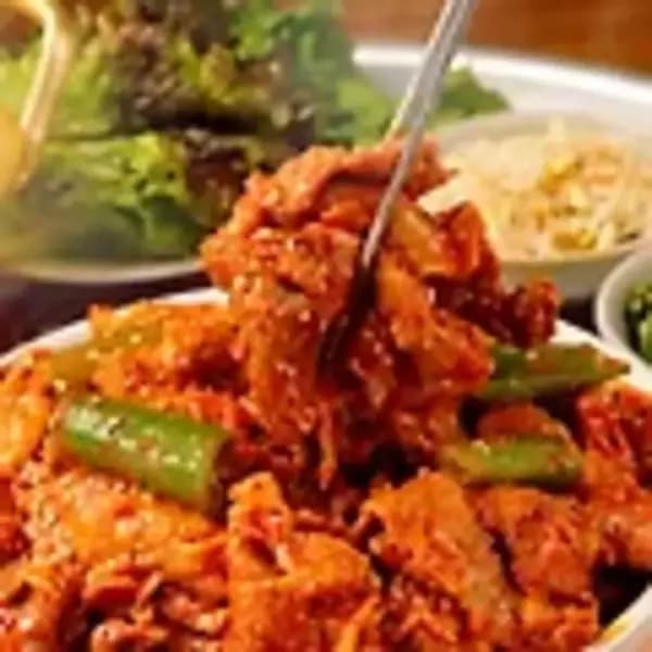 부산 초량 기사식당 고추장 제육볶음 1kg (8,300원 / 무료배송)