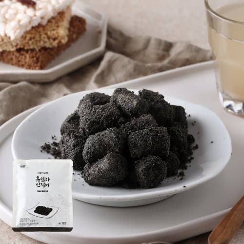 [임박50%할인]서울마님 흑임자 인절미 100g (1,680원 / 무료배송)