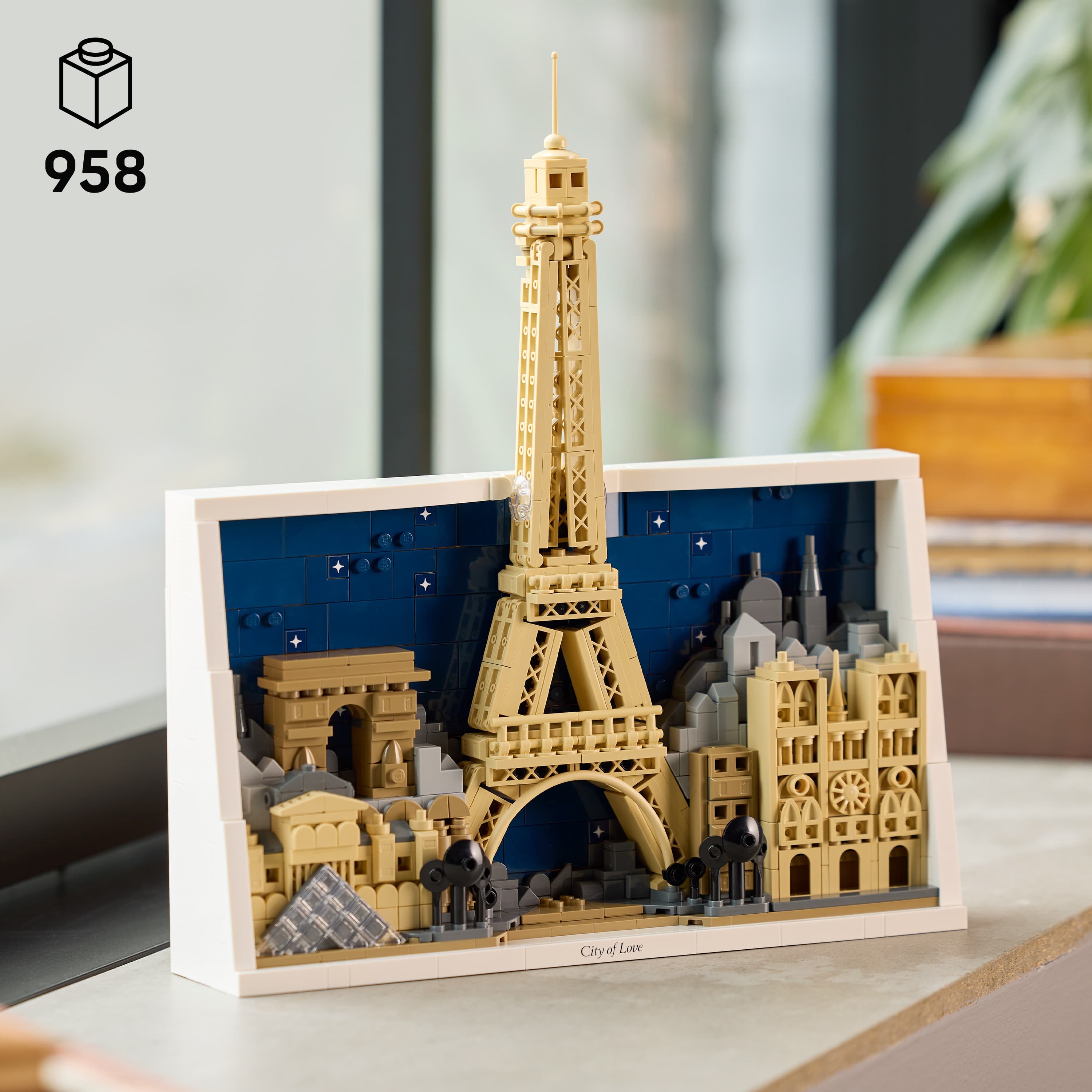 LEGO ARCHITECTURE 파리-사랑의 도시 #21064 (75,900원)
