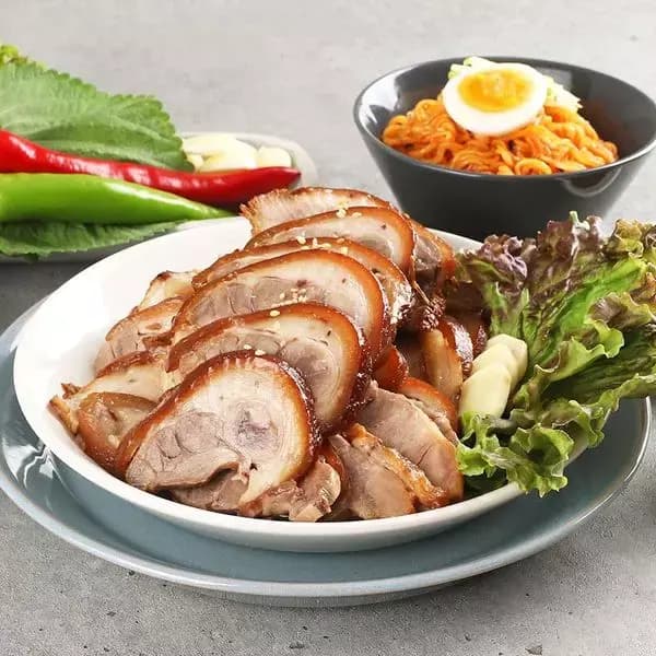 [옥션] 흑마늘 무뼈족발 300g 3팩 (14,200원/무료) (무료배송)