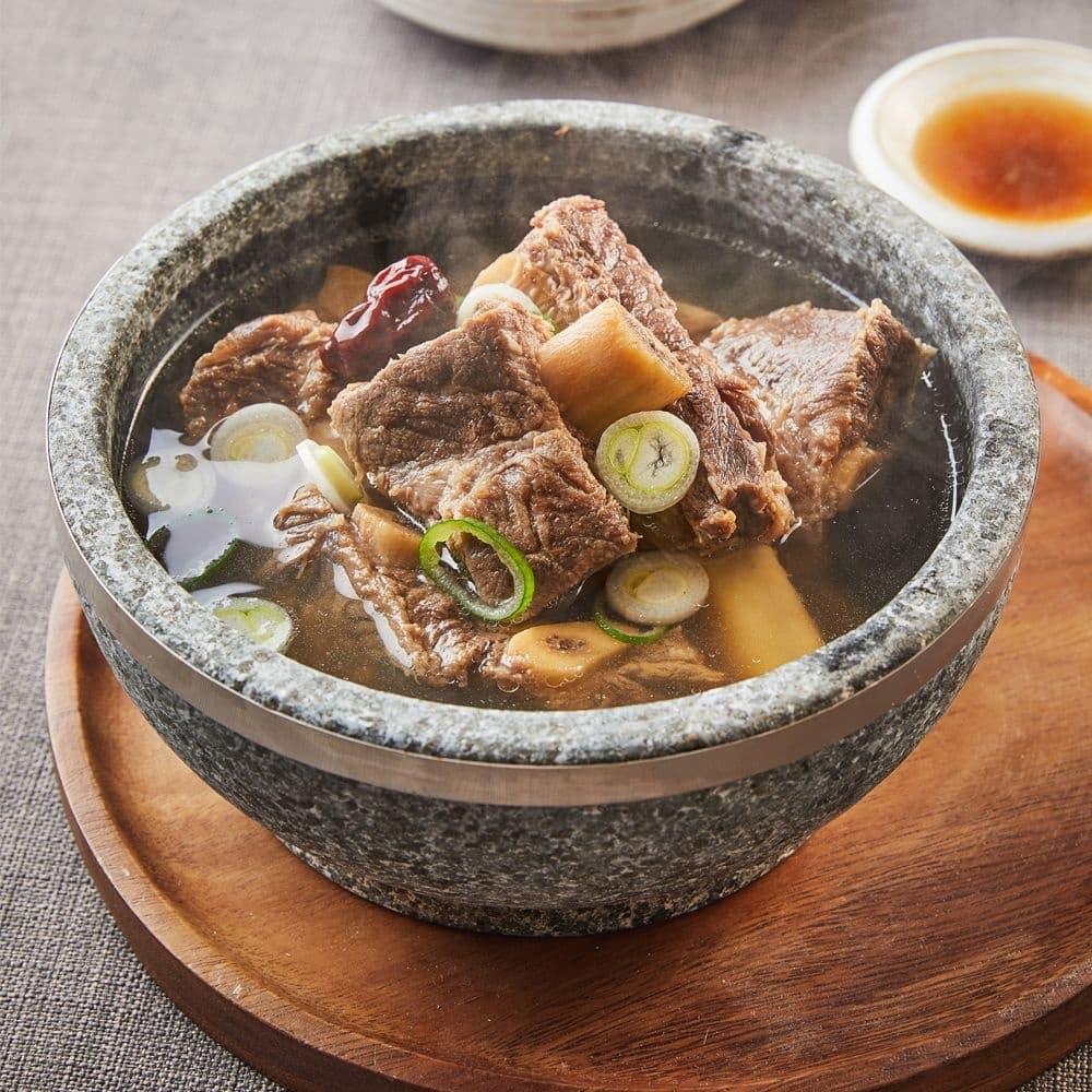 [롯데온] 사미헌 한끼 갈비탕 700g 5팩 35,370원 (무료배송)