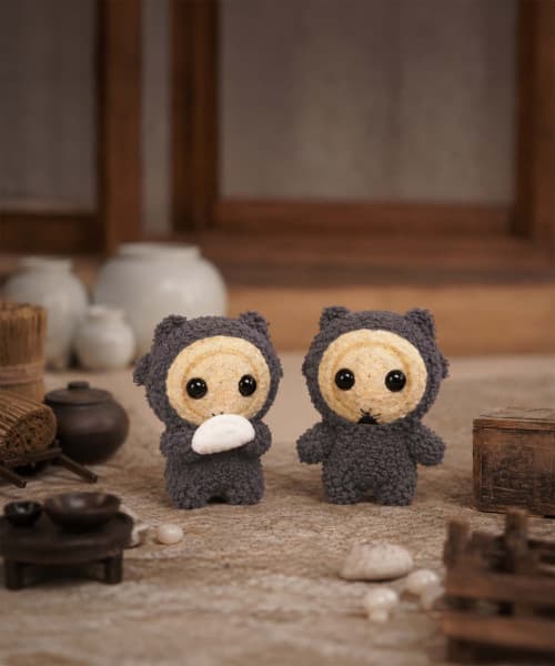 [무신사] 동궁/꺼먹살이 인형키링(8cm)11,000원 (무료배송)