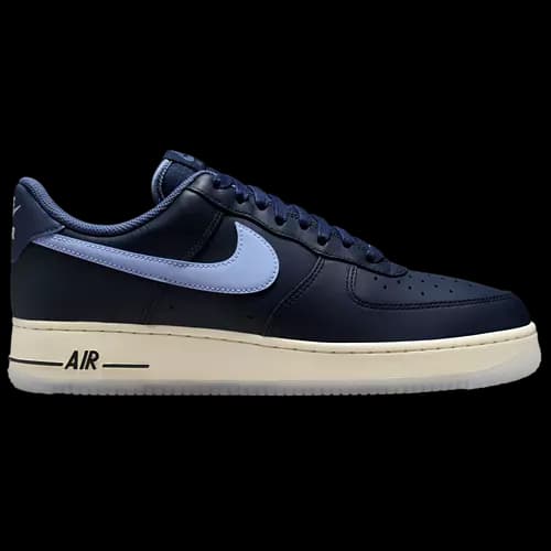 Foot Locker) Nike Air Force 1 07 운동화 130--->64.99 프리쉽 등 나이키 최고 50%