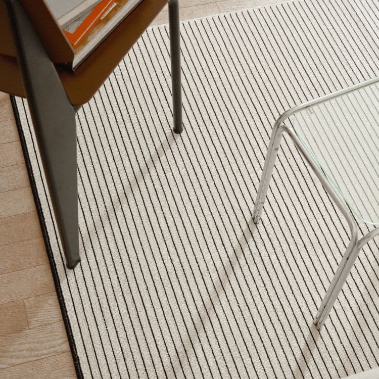 [오늘의집] refine / 쉽게 세탁하는 사계절 러그, 3colors,3sizes (31,800원 / 남음)