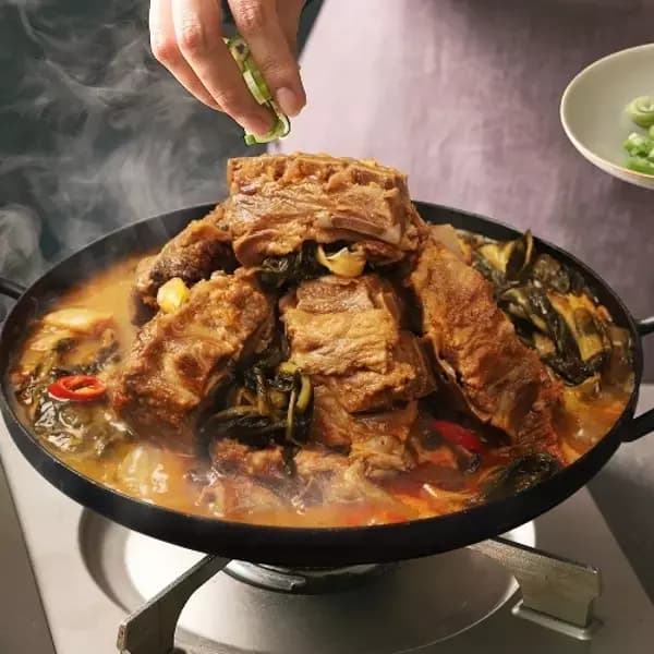 [지마켓] 고기듬뿍 우거지 감자탕 5kg (16,800원/무료배송)