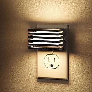 [Amazon] 2-ct L Lohas LED Dimmable Wall Plug Night Lights: Motion Sensor ($4.99 / (약: 7,060원))